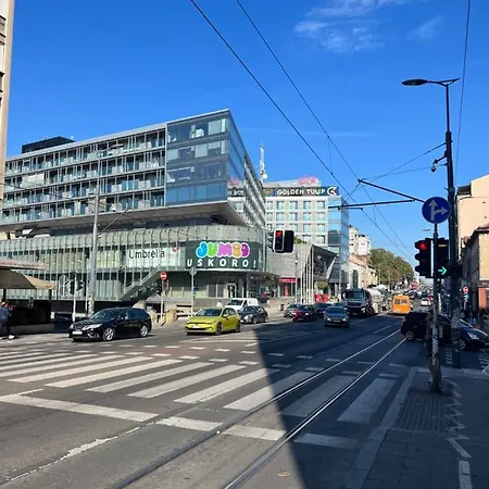 Center Lux Iv Apartman *