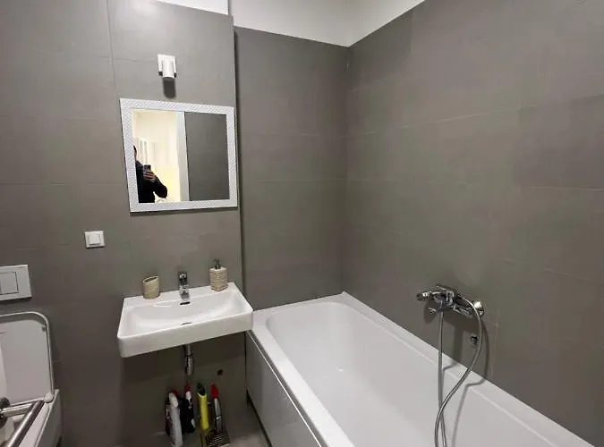 Center Lux Iv شقة *